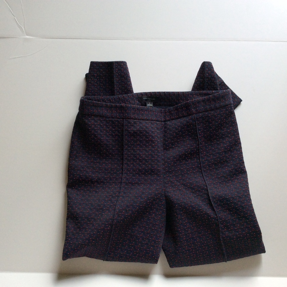 An Taylor Ankle Pants Size 8